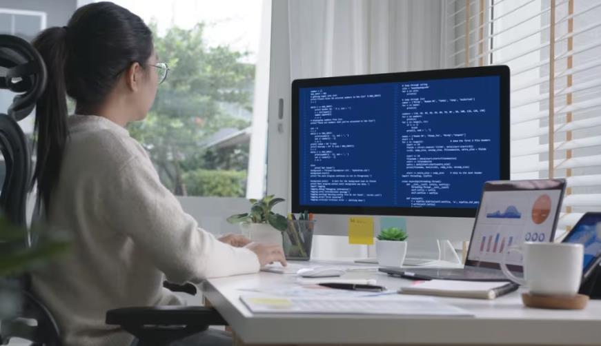 成都企业数字化解决方案:机器学习赋能商业模式升级的核心路径